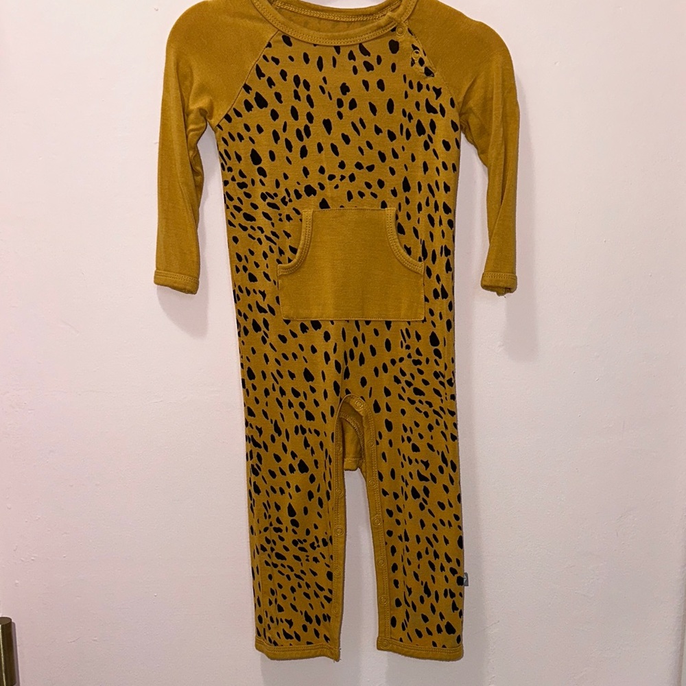 Kyte baby 🐆 Romper One Piece  12-18